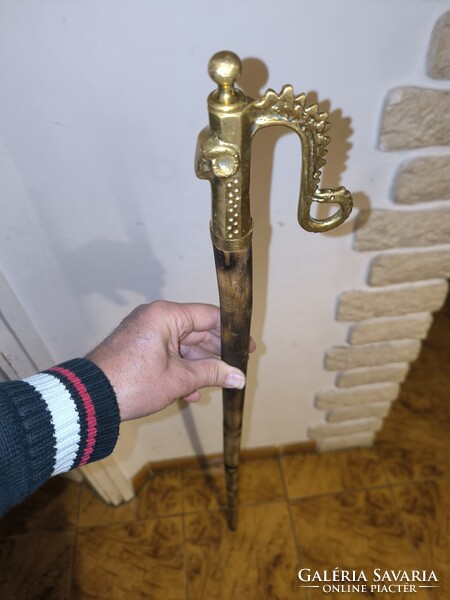 Gyönyörű Réz kos fejes túrabot pàsztor bot , juhász kampó Gamó Mikulás bot. Kos éskígyó fejes