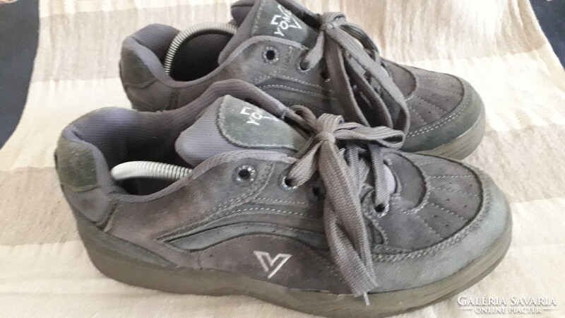 Yomax szürke sport vízálló fűzős zárt félcipő férfi 43 újszerű