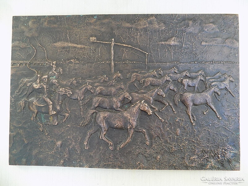 Kutas László: Hortobágy. Bronz falikép, hibátlan állapotban. 30 x 20 cm, jelzett.