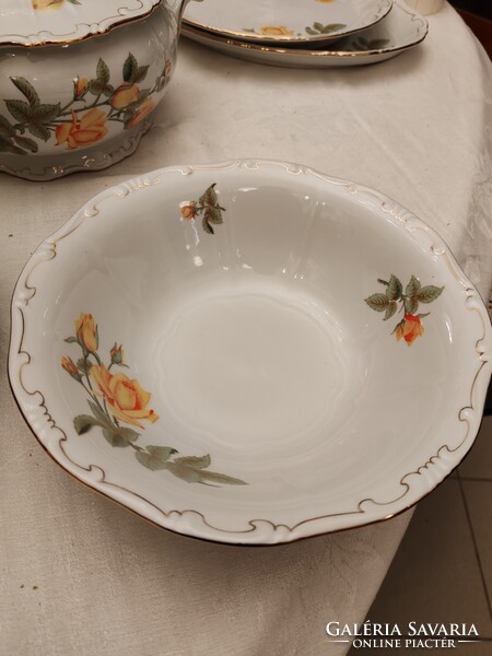 Zsolnay sárgarózsás 23 db-os étkészlet