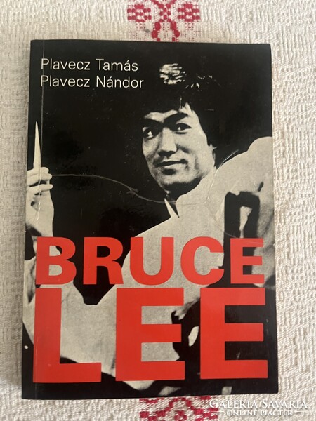 Bruce Lee könyv