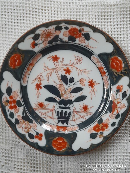 Z W Pécs jelzéssel kézi festett süteményes tányér