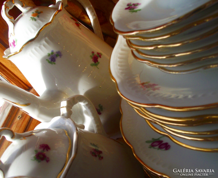 ANTIK TEÁS-SÜTEMÉNYES KÉSZLET