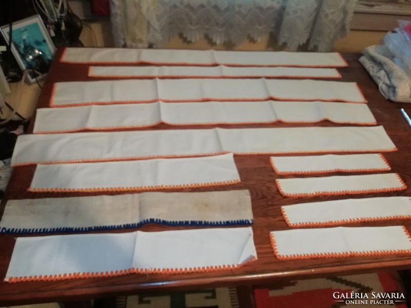 Antik polc csík 12 db . a képeken látható állapotban van Több 100 Aukció Akció a termékeim között