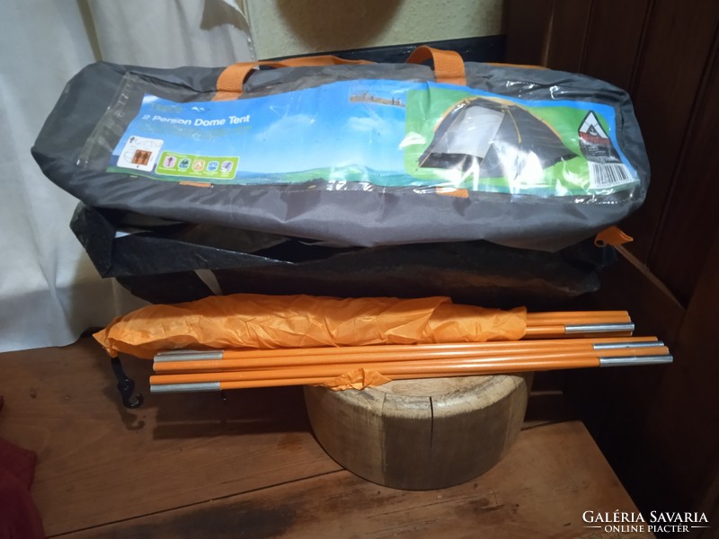 2 person Waterproof like new Dome Tent