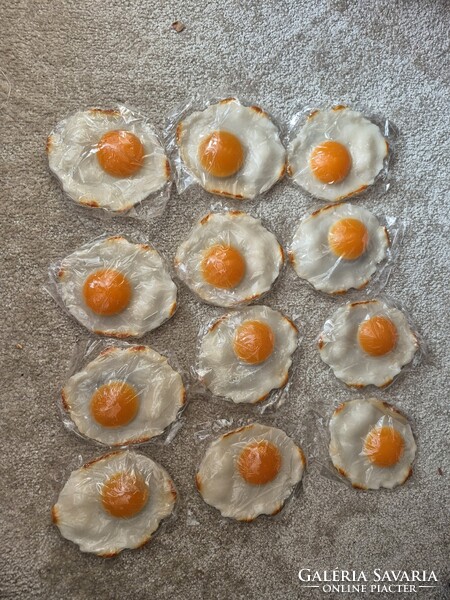 Tükörtojás hűtőmágnes