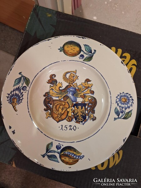 Eladó egy régi retró falitányér