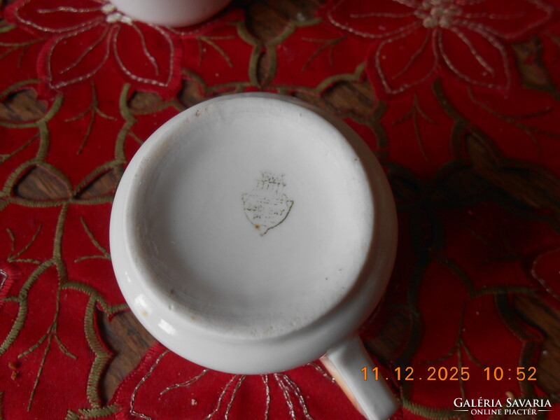 Antik Zsolnay gésa jelenetes kávés csésze