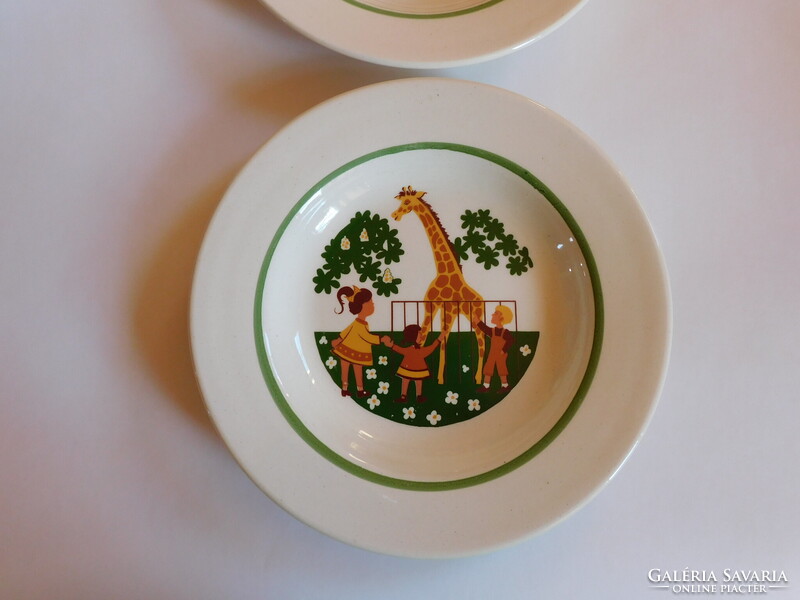 Retro NDK Veb Torgau állatkertes gyerektényér - zsiráf.