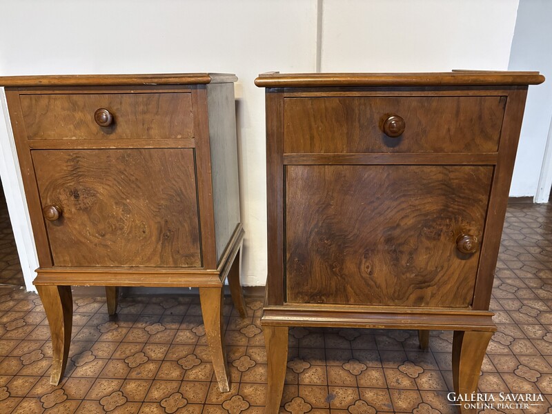 2 darab kitűnő állapotú barokk éjjeli szekrény