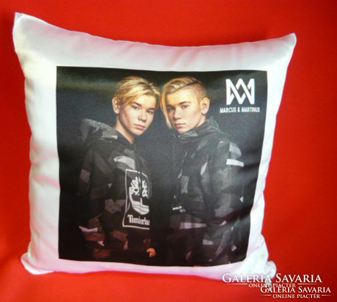 MARCUS & MARTINIUS KISPÁRNA