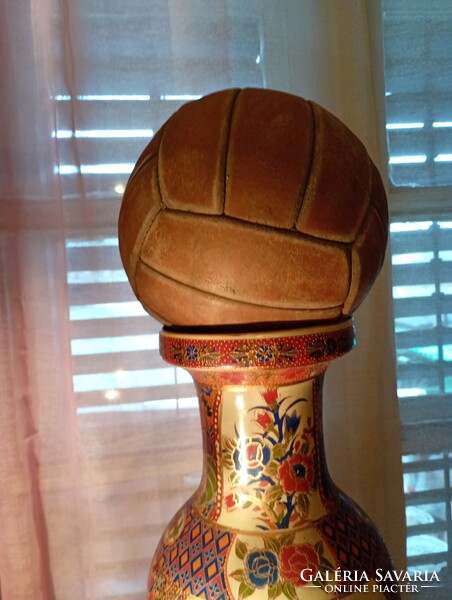 Foci labda bőr 50 es évek 2.szàmú.Sok Aukció és Akciók Vegye Vigye Gyűjtemény