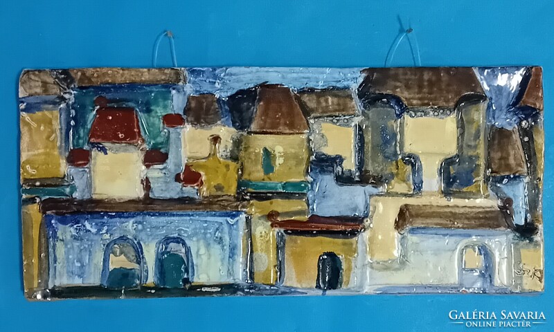 Szekeres Károly (1940-2016 Veszprém) : Kerámia fali tájkép házakkal , majd fél méter