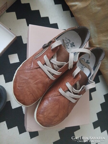 Rieker 38-as női bőrcipő-alig használt