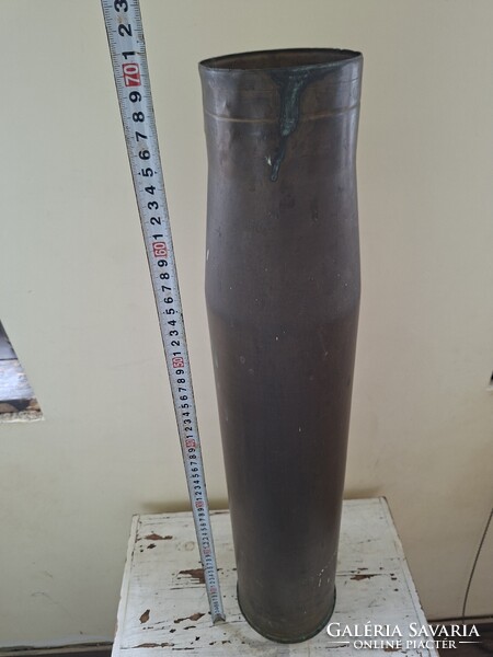 Hatalmas ágyú-tank hüvely