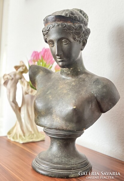 ANTIK HATALMAS APHRODITÉ BÜSZT