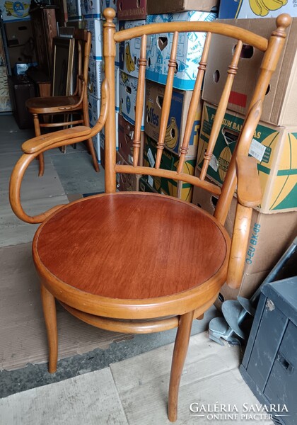 Thonet karos szék masszív