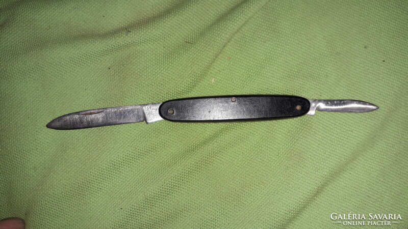 Antik bakelitnyeles kétpengés bicska 16 cm-6 cm és 3 cm pengékkel, kifent 7cm a nyél képek szerint