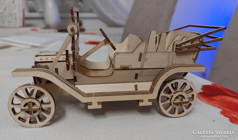 Robotime 3 D T-ford makett fából  1:16