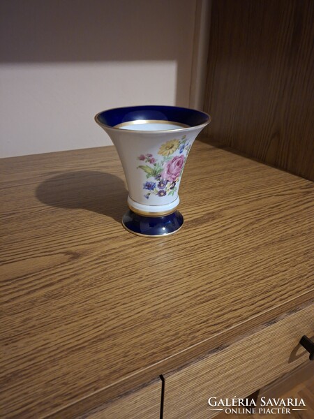 Royal Dux Bohemia porcelán váza, kaspó. 15,5 cm. Jelzett.