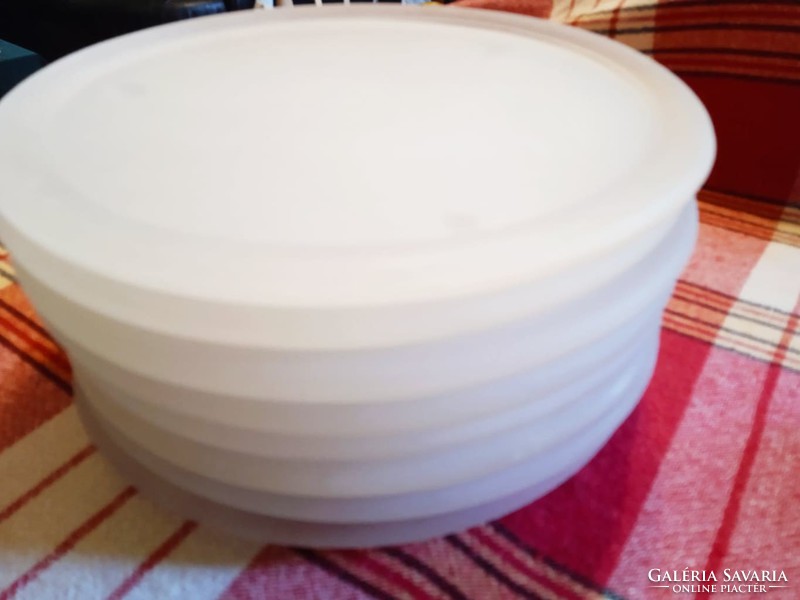 8 piece cream colored glass coasters