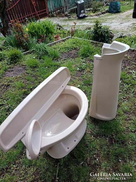 Bézs színű fürdőszoba szett