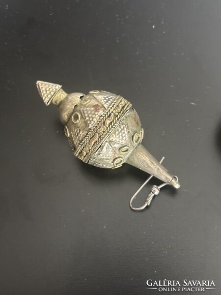 Tuareg / Berber  fülbevaló pár 19. század – amulett formájú, kézi munka, 6 cm