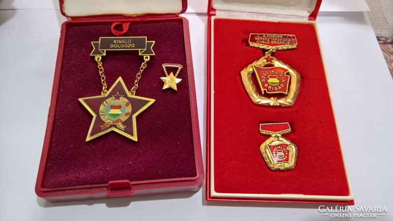 MNK kiváló szocialista brigád és a legutolsó már nem adományozott kiváló dolgozó jelvény kitüntetés
