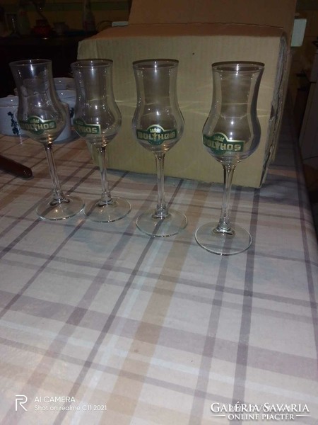 4-drb pálinkás pohár