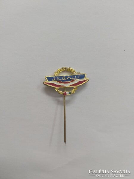 Ikarus kitűző, jelvény