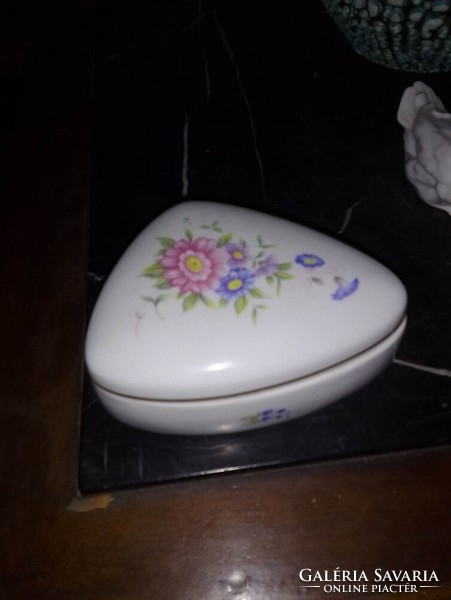 Hollóházi bonbonier