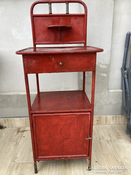 Antik vas éjjeli szekrény