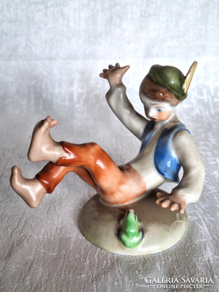 Herendi békás fiú