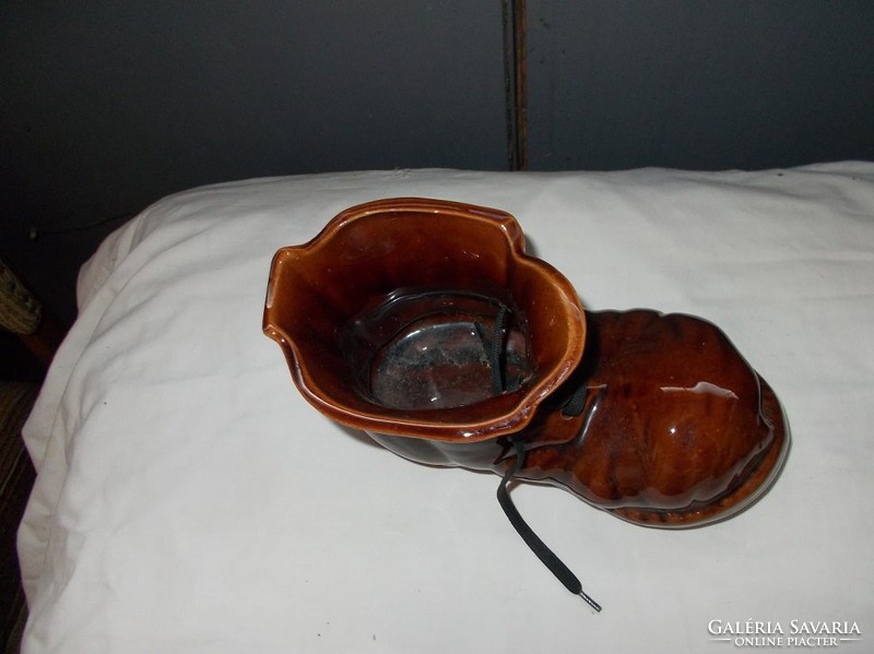 Hétmérföldes bakancs.