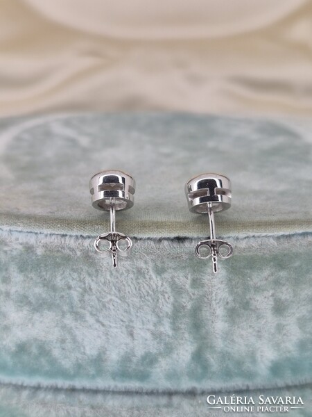 Modern fehérarany buton fülbevaló pár cca 0.34 ct briliánssal