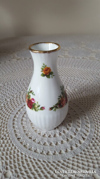 Royal Albert "Old Country Roses"kis porcelán váza