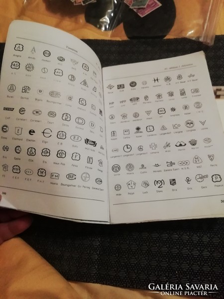 Óraipari zsebkönyv Függelék Több 100 Aukció Akció a termékeim között