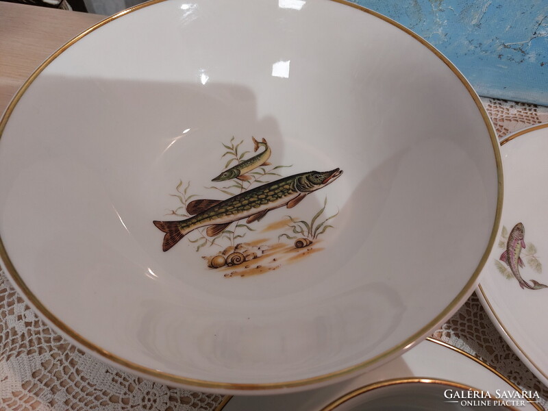 Bavaria, gyönyörű halas porcelán készlet, tányérok, tálak, hal horgászoknak, horgász