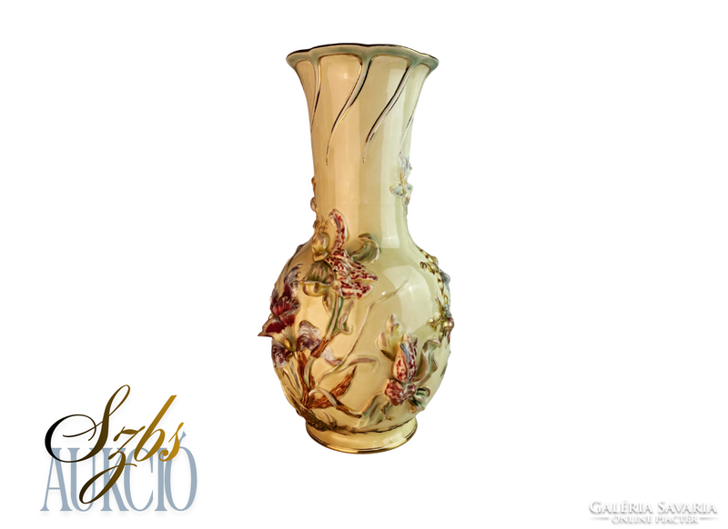 Antik Zsolnay 1900 előtti díszváza - Kalandos darab! - lásd a leírást