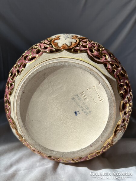 Fischer Ignác áttört díszváza