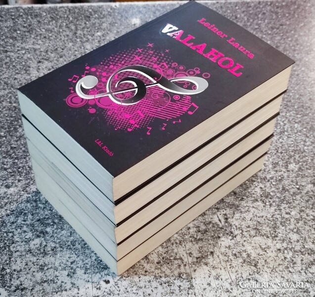 Leiner Laura: Bexi-sorozat 1-5 kötete. ( Késtél-Hullócsillag-Illúzió-Nélküled-Valahol )