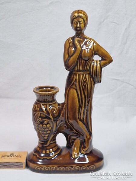 Nagy méretű mázas kerámia női figurás váza hibátlan állapotban 27 cm. magas