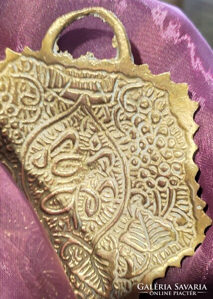 Hamutartó hamutál tálka sárga réz levél damaszkusz jel jelzés dísz dísztágy