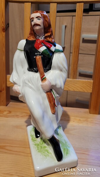 Italtartó kerámia magyar