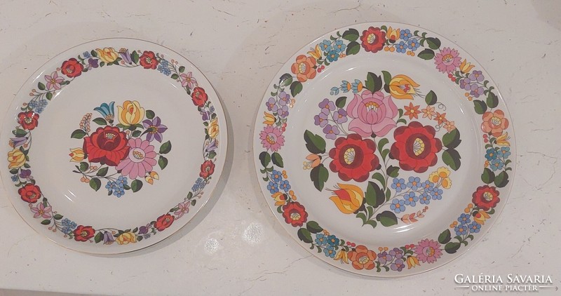 Kalocsai számozott porcelán tányér kézi festésű