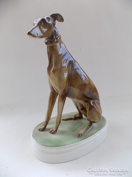 Zsolnai porcelán agár. Hibátlan. 25 cm magas.