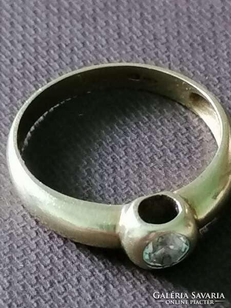 14 karátos arany gyűrű