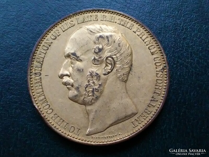 Albert angol herceg nagyméretű (41 mm) aranyozott emlékérme, 1862, Nemzetközi kiállítás.