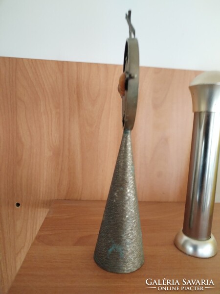 Retro brutalista iparművészeti dísztárgy, kisplasztika borostyánokkal 22 cm