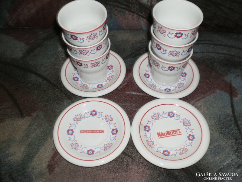 Hollóházi kávés készlet. Érdekes.